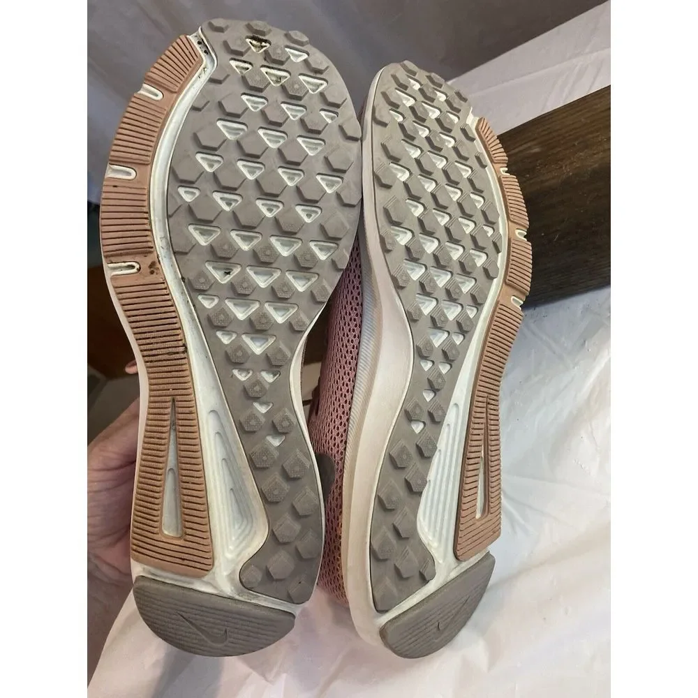 Women's Nike Quest 2 Pink Quartz Lace Up Running Shoes-Size 11-Excellent Cond.‎